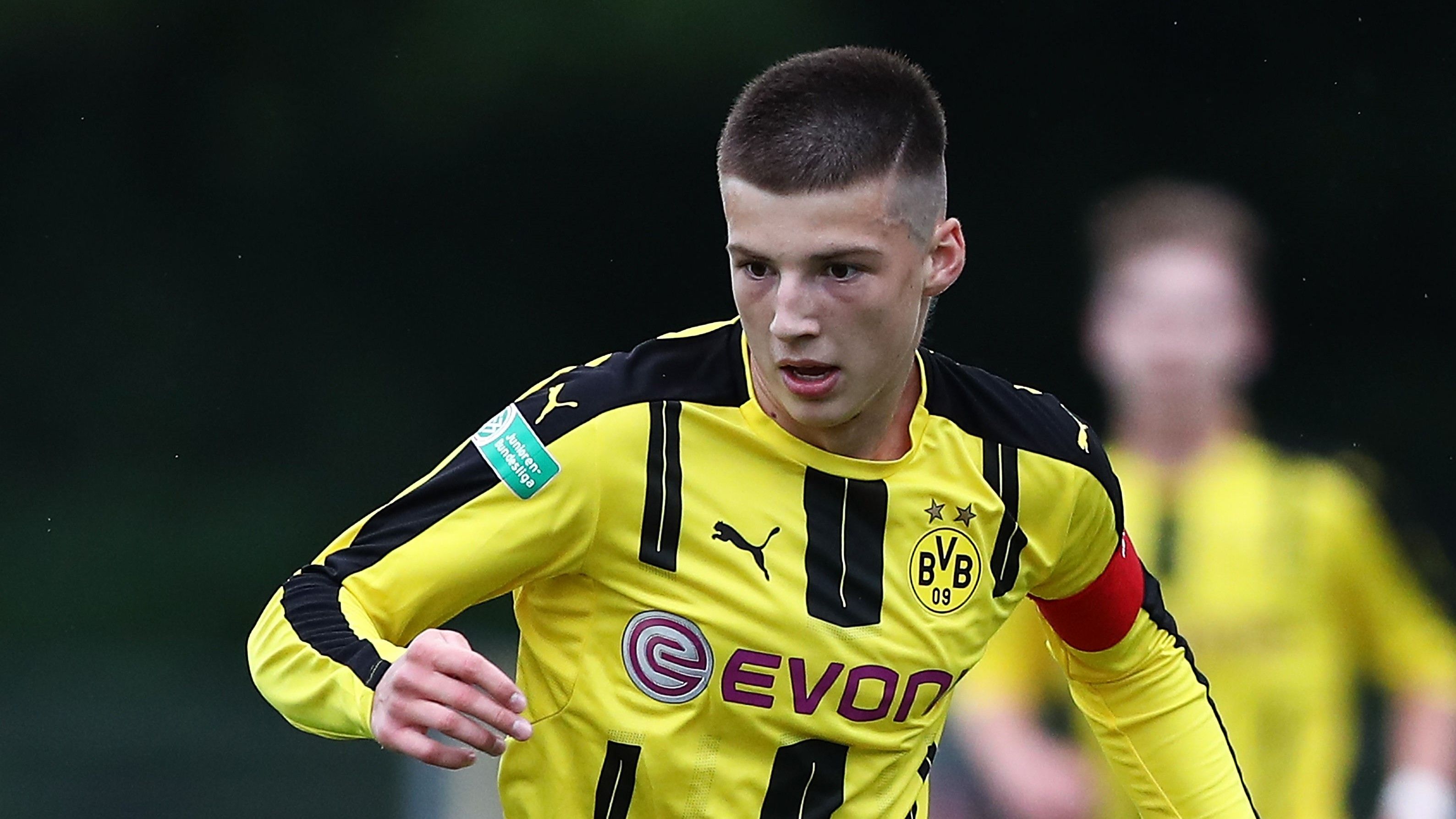 Tobias Raschl Borussia Dortmund