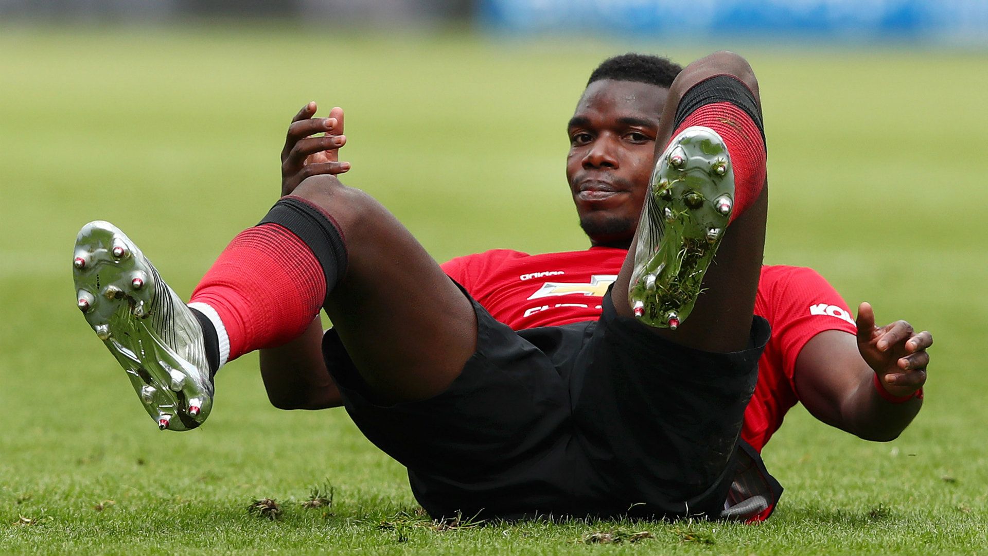 Paul Pogba Huddersfield vs Man Utd Premier League 2018-19