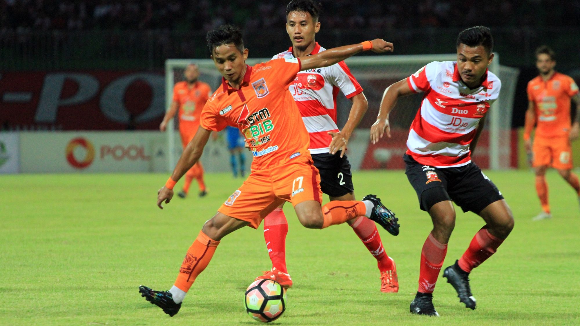 Asep Berlian - Madura United & Abdul Rahman - Pusamania Borneo