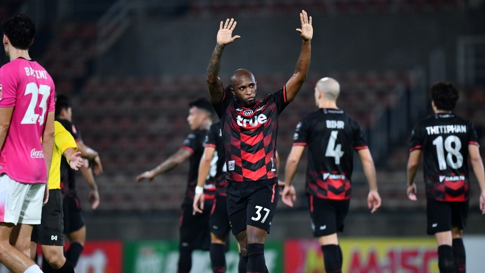 ทรู แบงค็อก ยูไนเต็ด - เมืองทอง ยูไนเต็ด : 2021