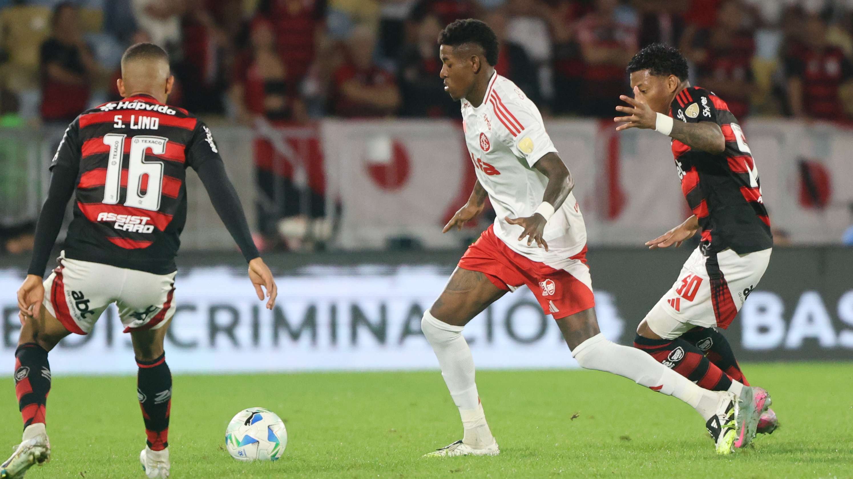 Vitão, Internacional x Flamengo, 2025