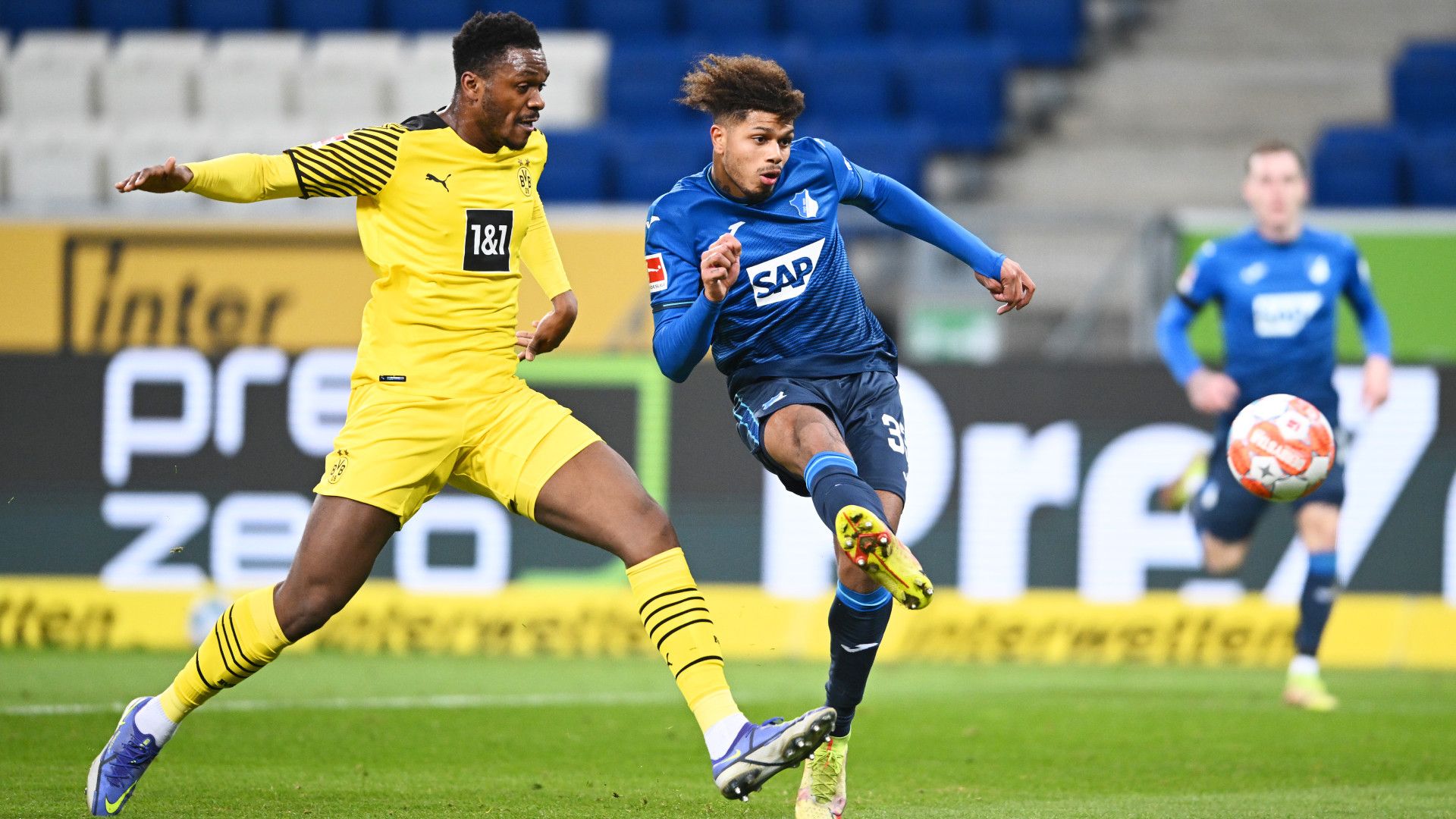 DAN-AXEL ZAGADOU BORUSSIA DORTMUND BUNDESLIGA 22012022