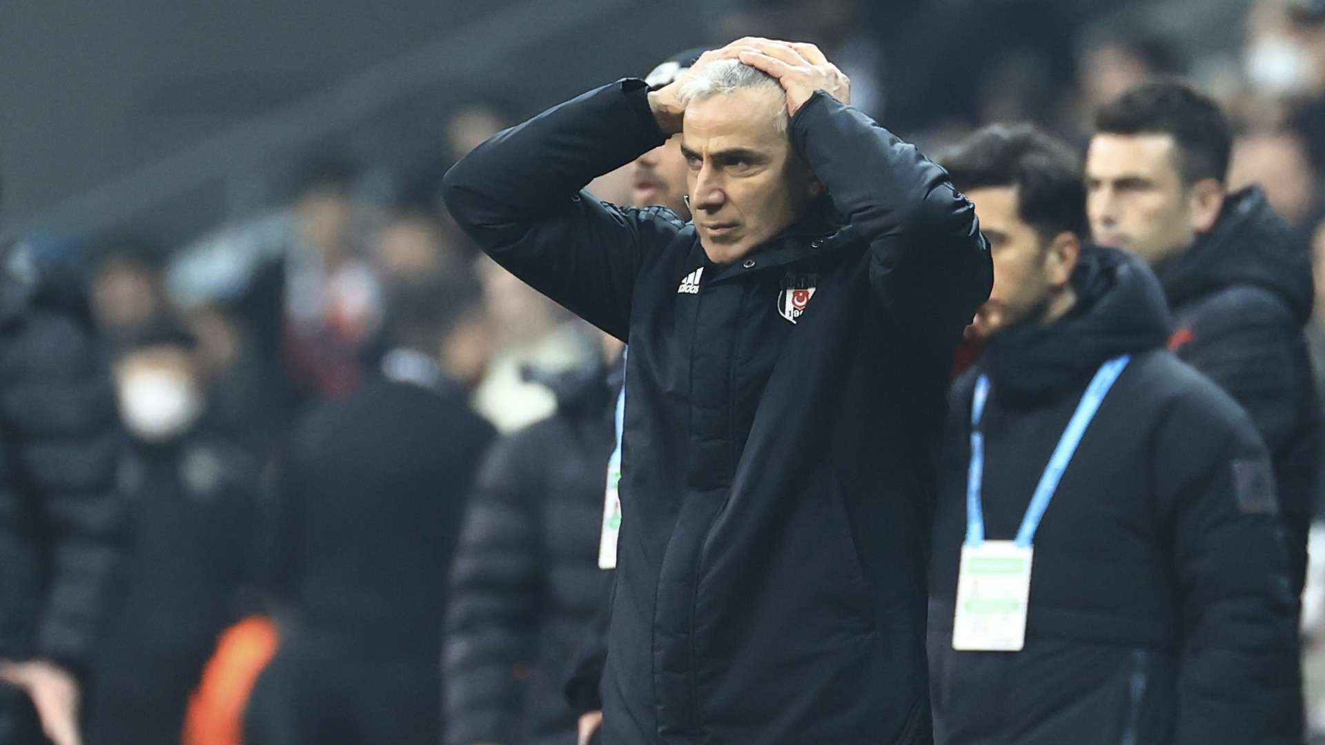 onder karaveli besiktas