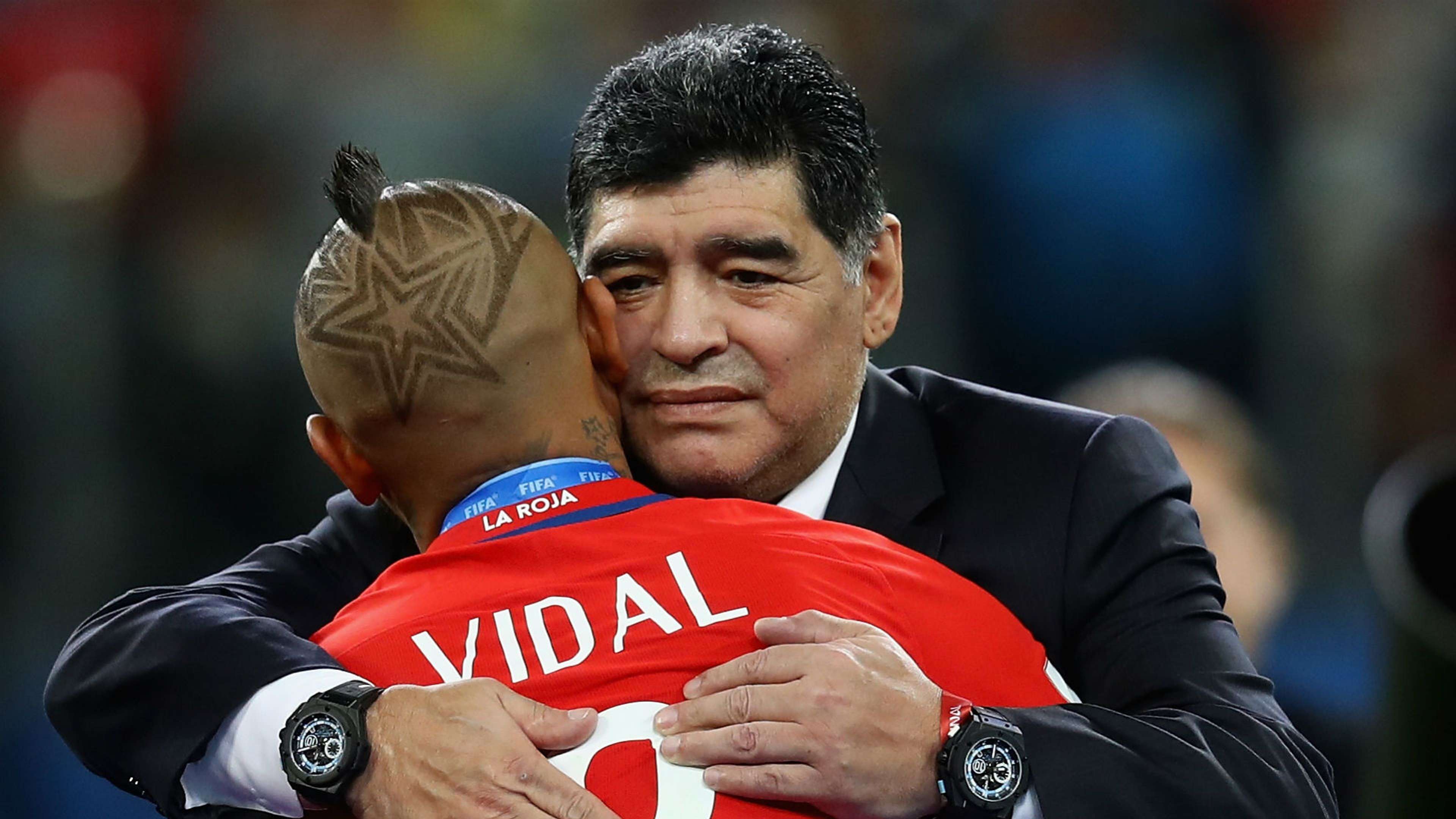 Vidal, Maradona. Final Copa Confederaciones 02072017