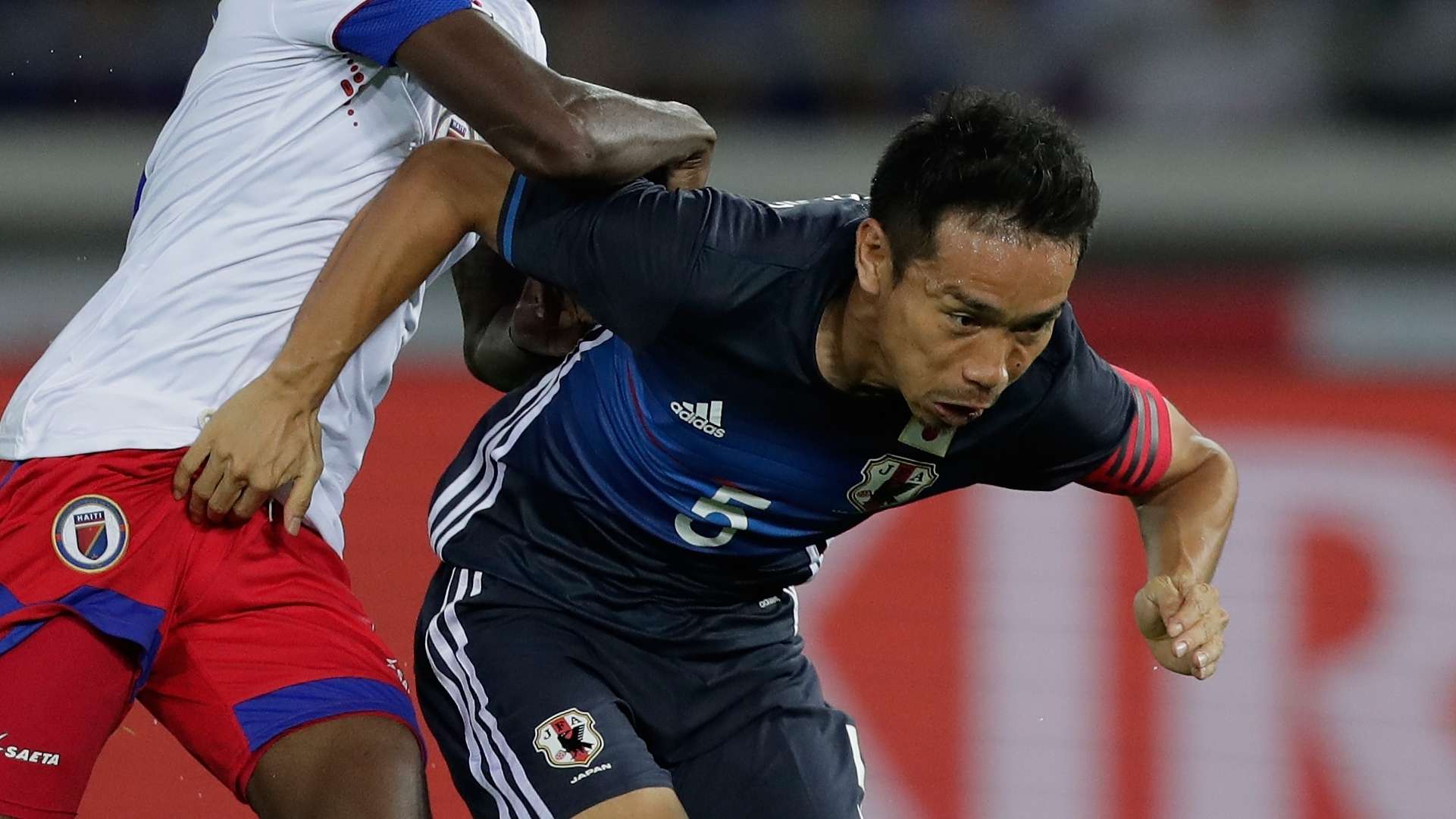 2017-10-10-Yuto-Nagatomo-01