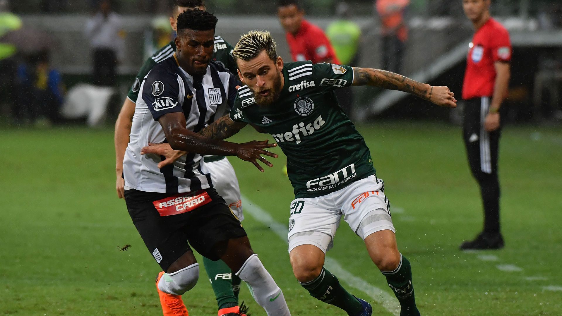 Lucas Lima Carlos Ascues Palmeiras Alianza Lima 03042018 Copa Libertadores