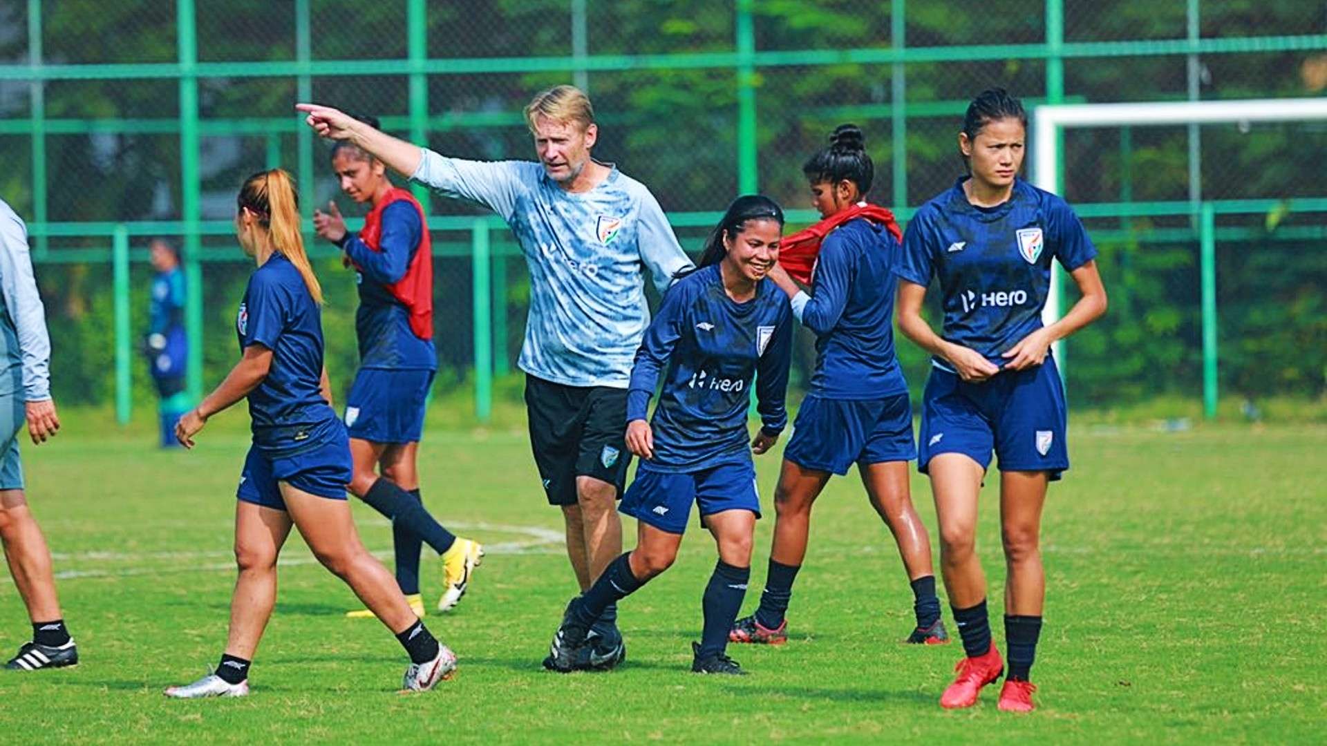 Thomas Dennerby Indian women's team