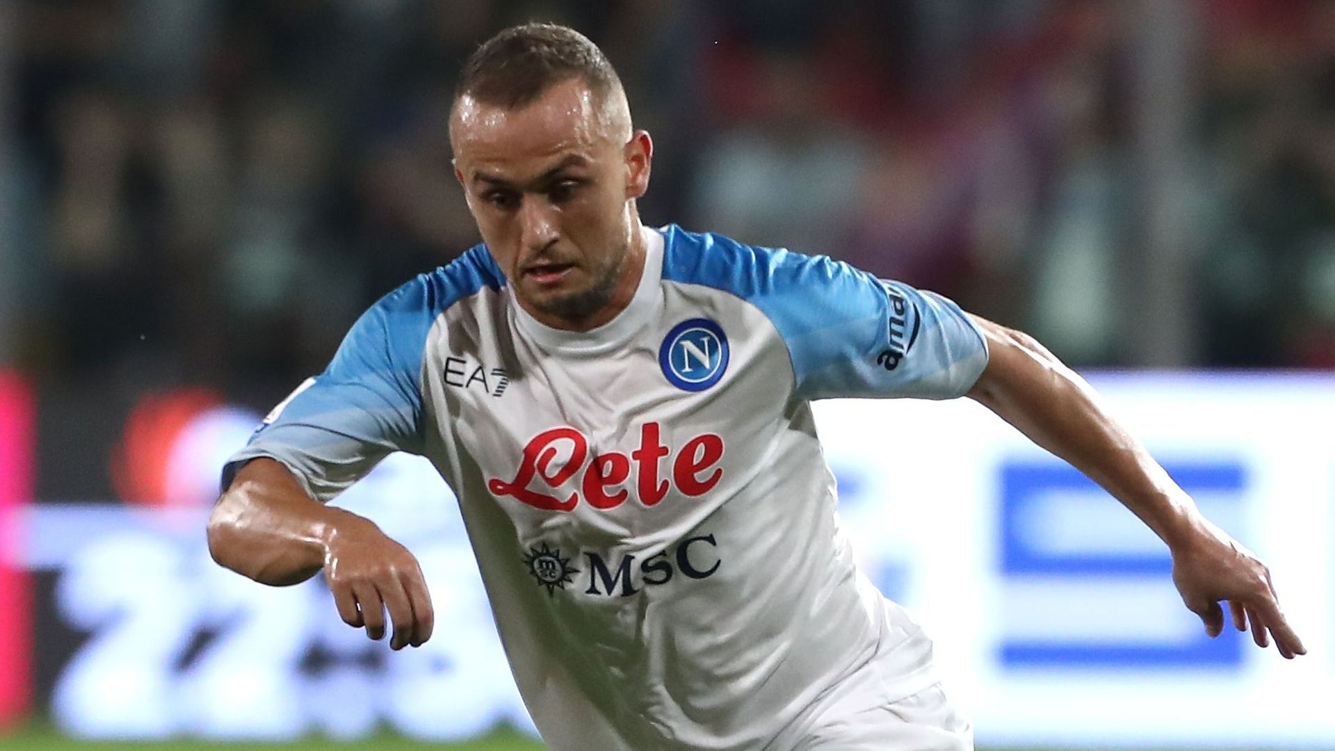 オシムヘンからキム・ミンジェまで…プレミアリーグが狙うナポリ