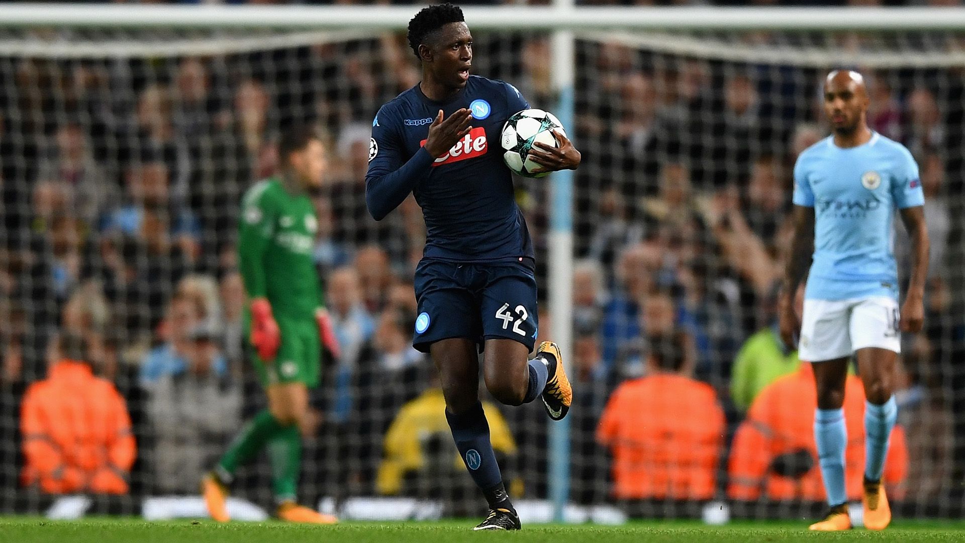 Amadou Diawara Manchester City Napoli Champions League