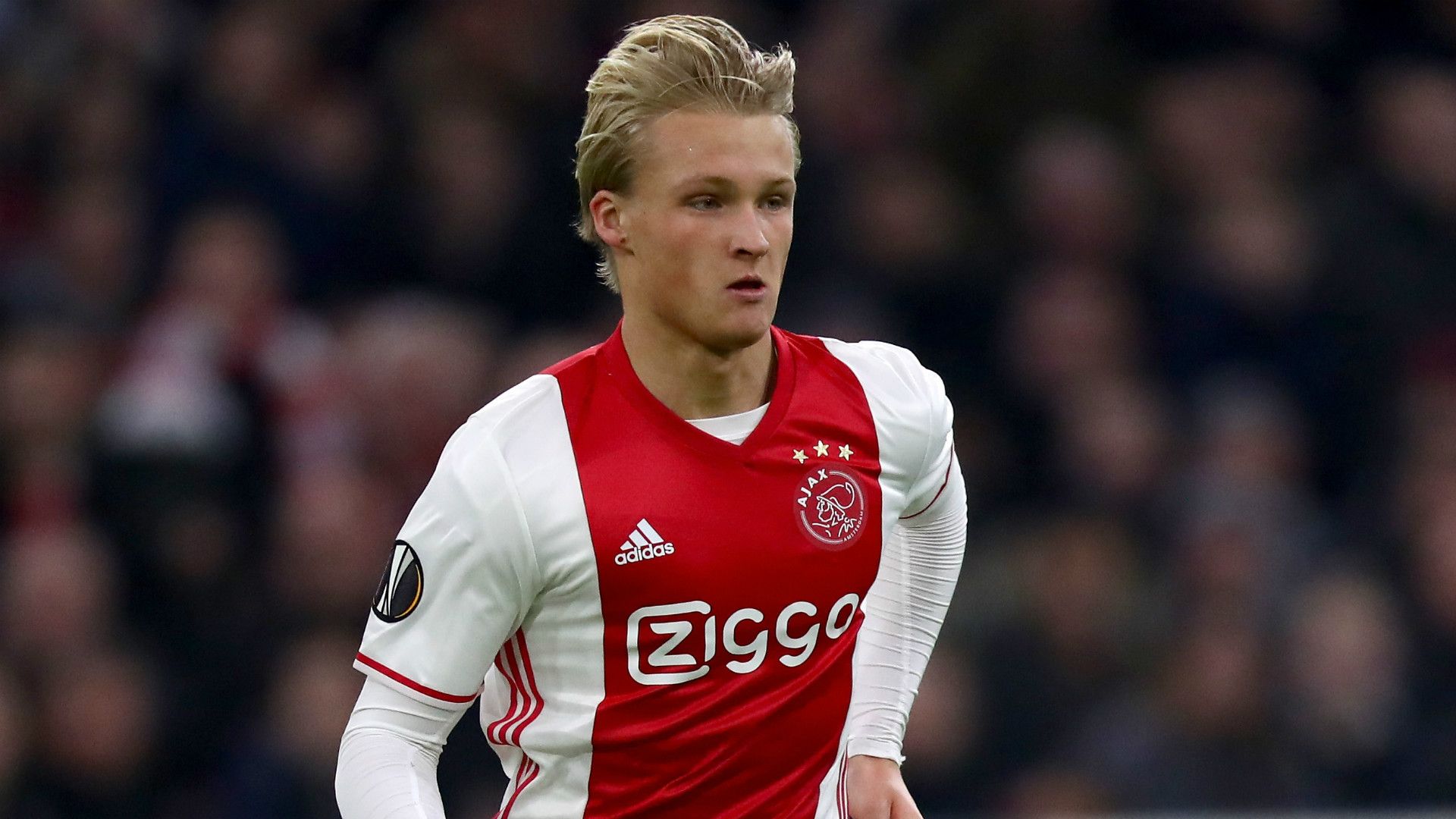 kasper dolberg - cropped