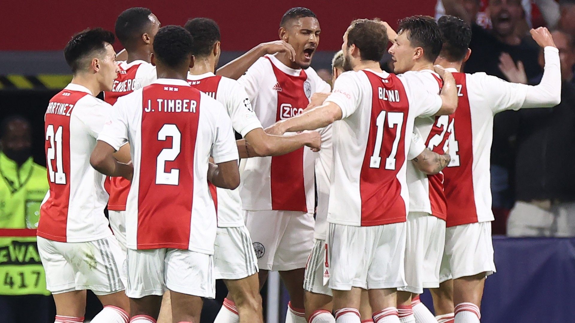 Ajax celebrate 2021-22