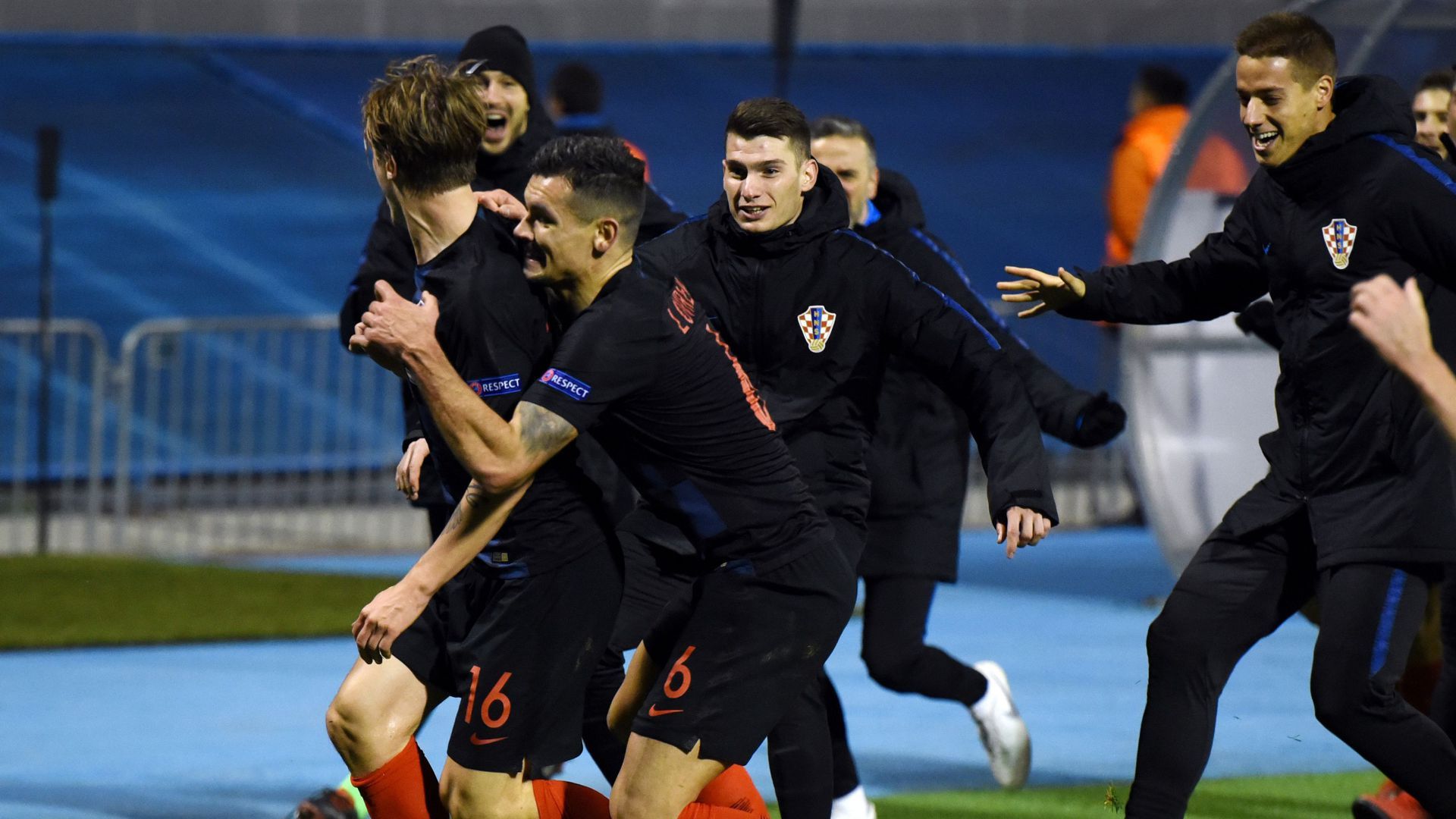 Tin Jedvaj goal Croatia Spain