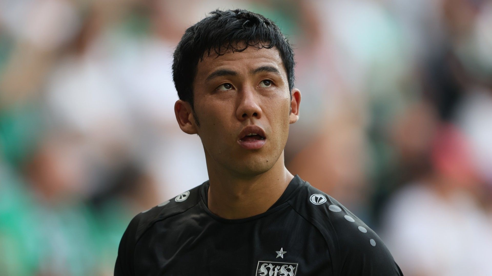 遠藤航、今季初ゴールを記録も現地メディアは「デュエル勝率は