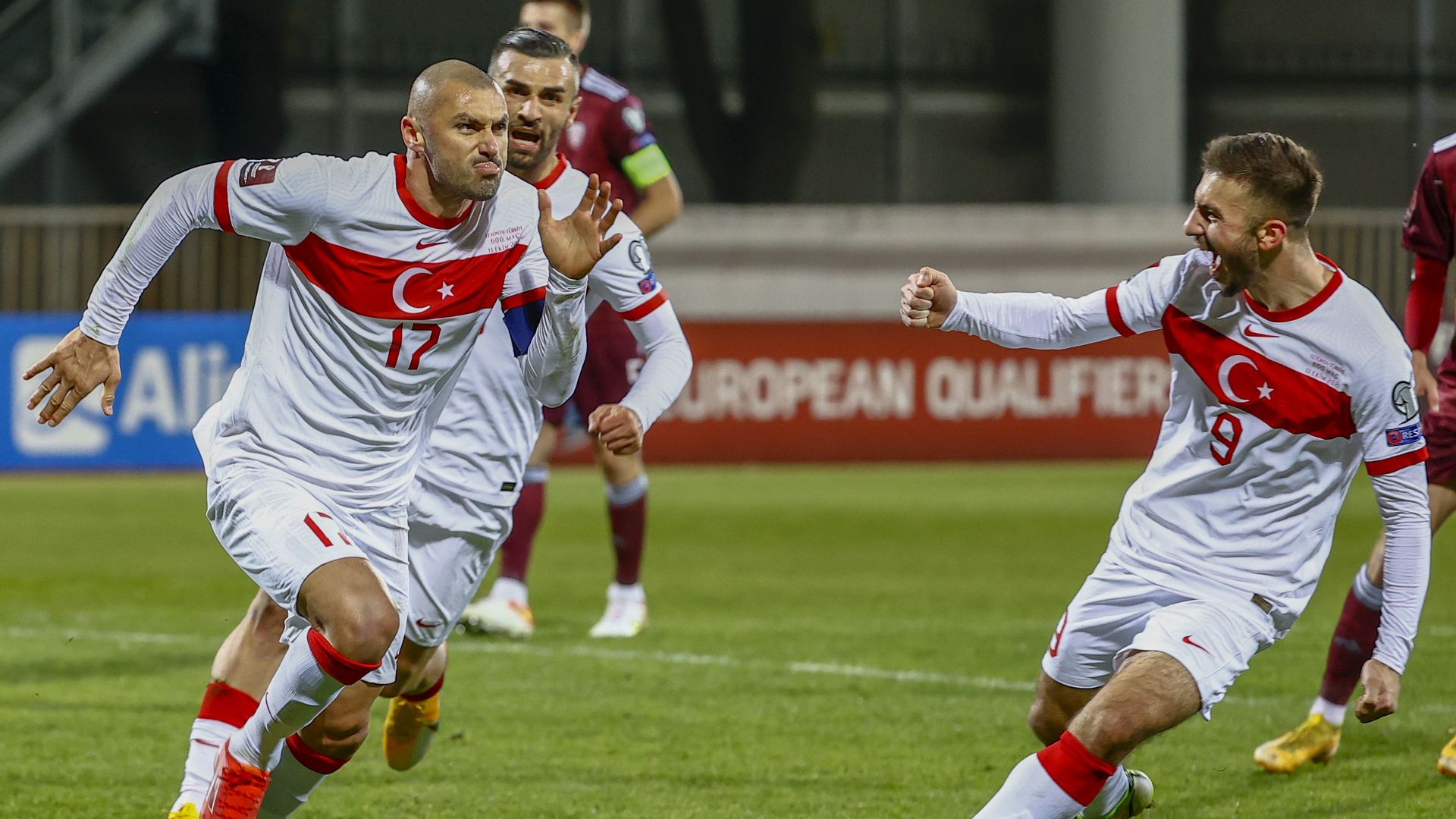 turkey goal celebration burak yilmaz