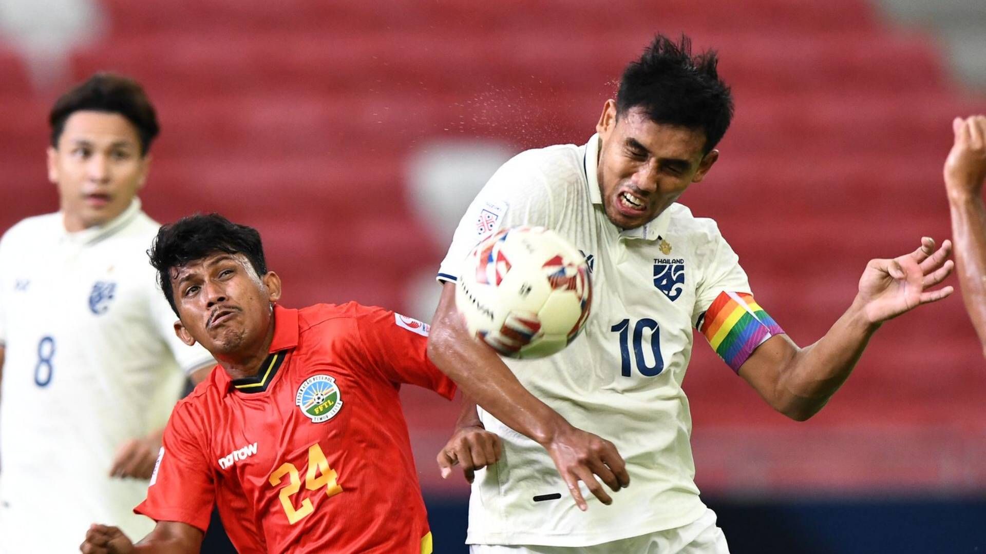 Timor Leste vs Thailand - Yohanes Kapitan Paulus Gusmão & Teerasil Dangda