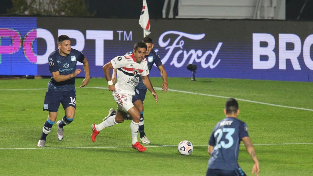 Eder contra o Racing