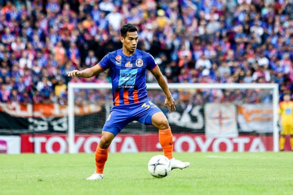 นิติพงษ์ เสลานนท์