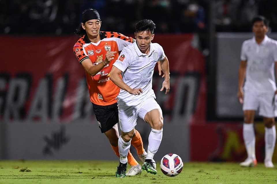 สุภโชค สารชาติ