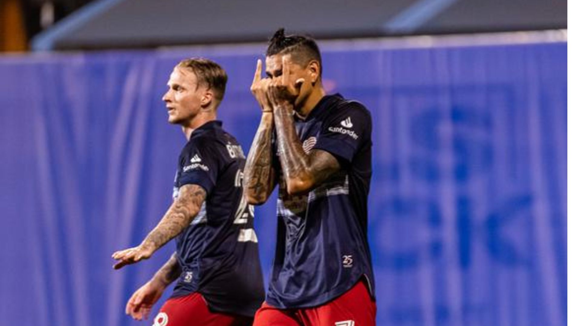 Gustvo Bou Revolution 2020