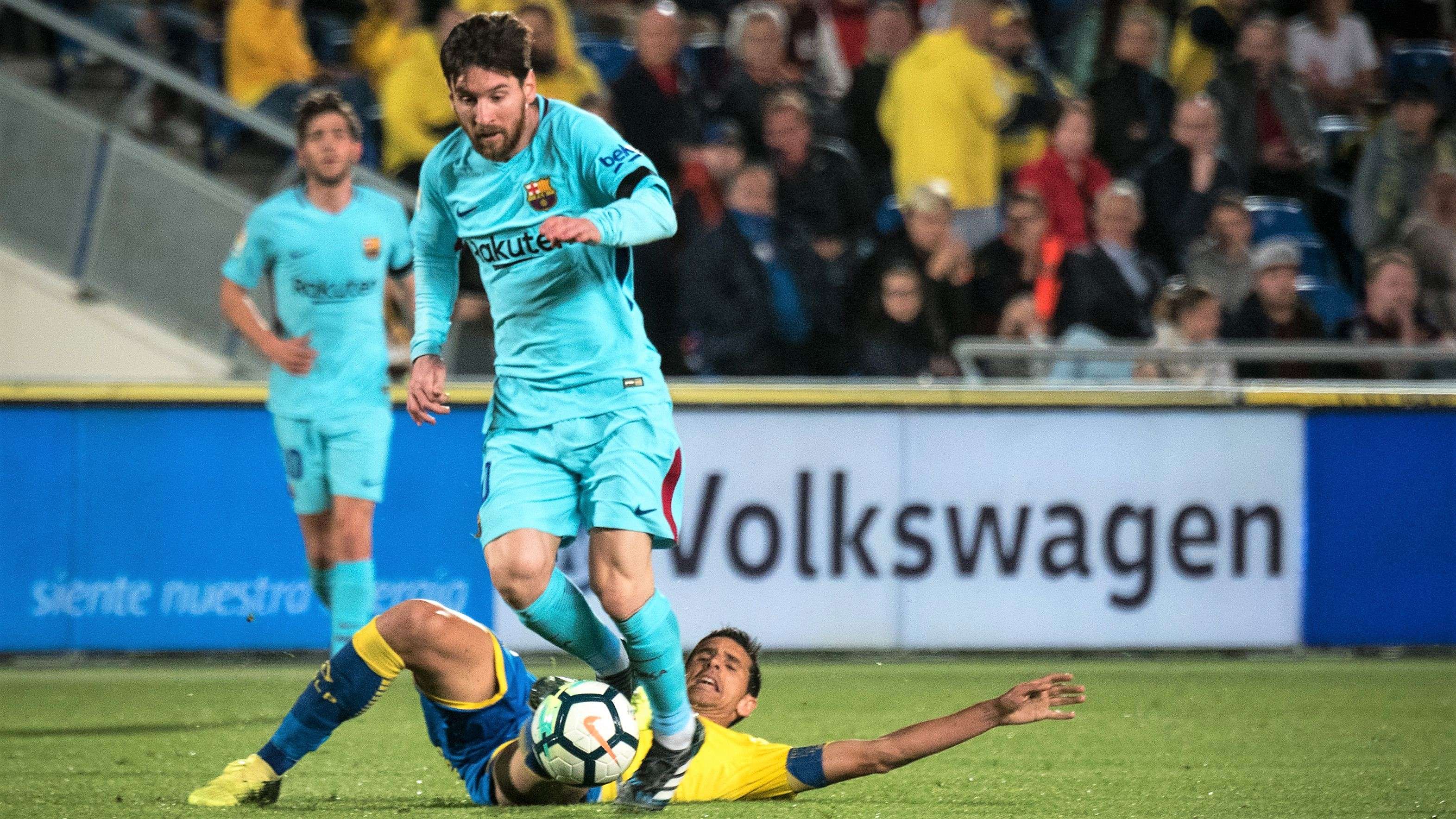 Lionel Messi Vicente Gomez Las Palmas Barcelona LaLiga 01032018