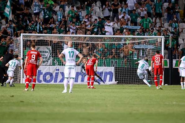 Omonia vs Antwerp