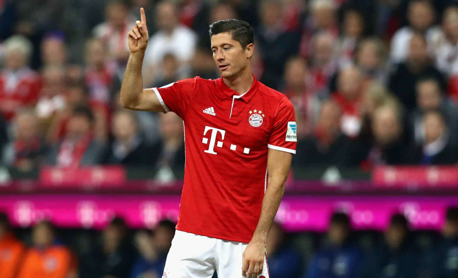 2016-09-22-bayern-robert-lewandowski