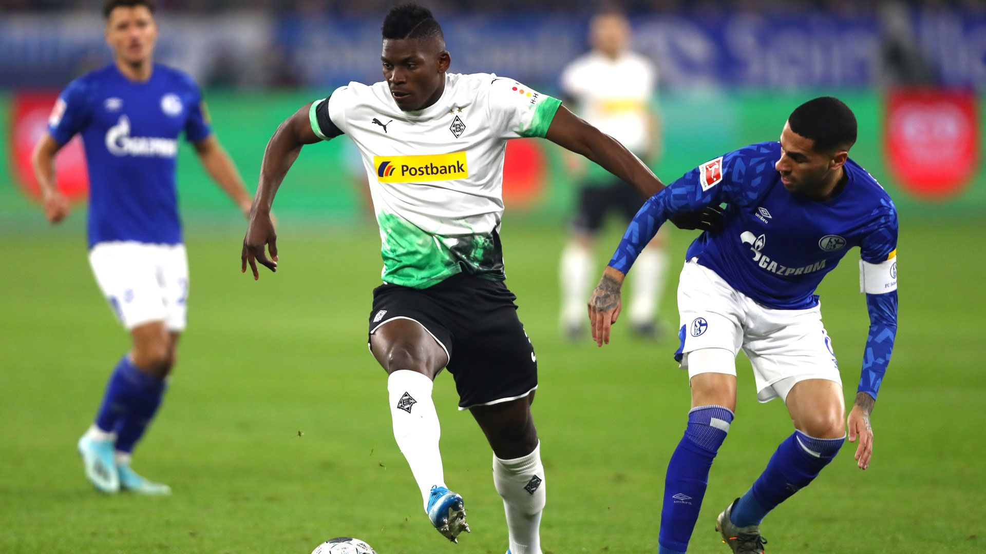 Breel Embolo Schalke 04 Borussia Mönchengladbach Bundesliga 17012020