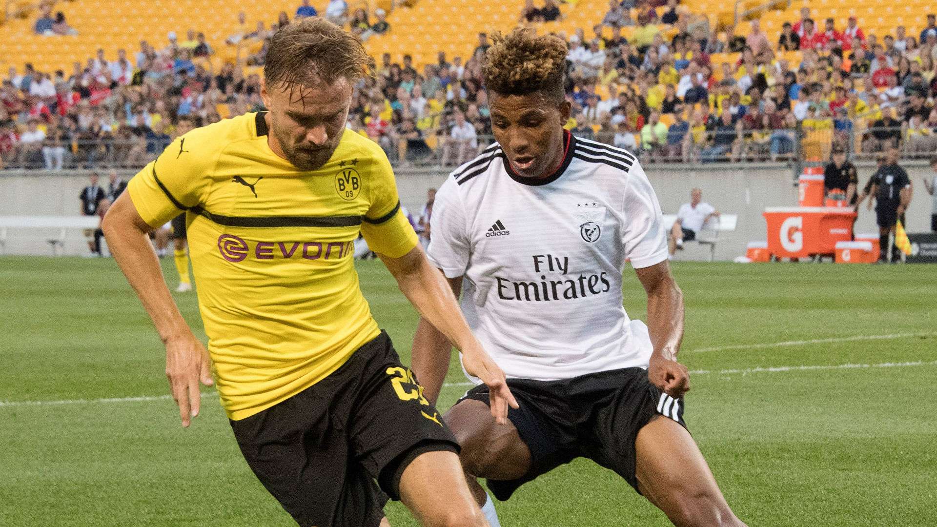 Marcel Schmelzer Gedson Fernandes Borussia Dortmund Benfica ICC 2018