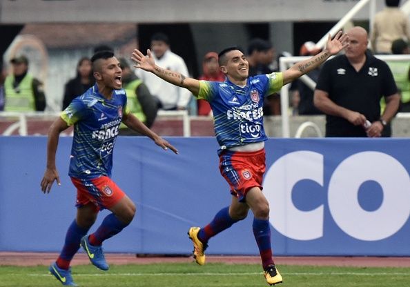 Alexis Bravo - Universitario Sucre