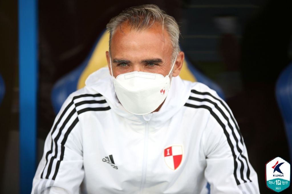 부산 페레즈 감독