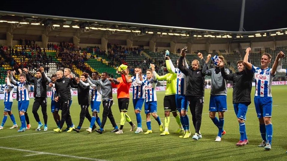 TRỰC TIẾP Heerenveen vs Groningen. Link xem Văn Hậu. Trực tiếp bóng đá hôm nay. Trực tiếp giải VĐQG Hà Lan. Văn Hậu. Văn Hậu ra mắt Heerenveen. Văn Hậu dự bị. HTV Thể thao. HTV. HTV Online. Trực tiếp bóng đá hôm nay. Trực tiếp giải VĐQG Hà Lan. Link xem Văn Hậu. Trực tiếp bóng đá hôm nay. Trực tiếp giải VĐQG Hà Lan. Văn Hậu khoác áo Heerenveen. Văn Hậu. Đoàn Văn Hậu. Văn Hậu ra mắt Heerenveen. Trực tiếp bóng đá. Kết quả bóng đá. Bóng đá. Eredivisie. Heerenveen.