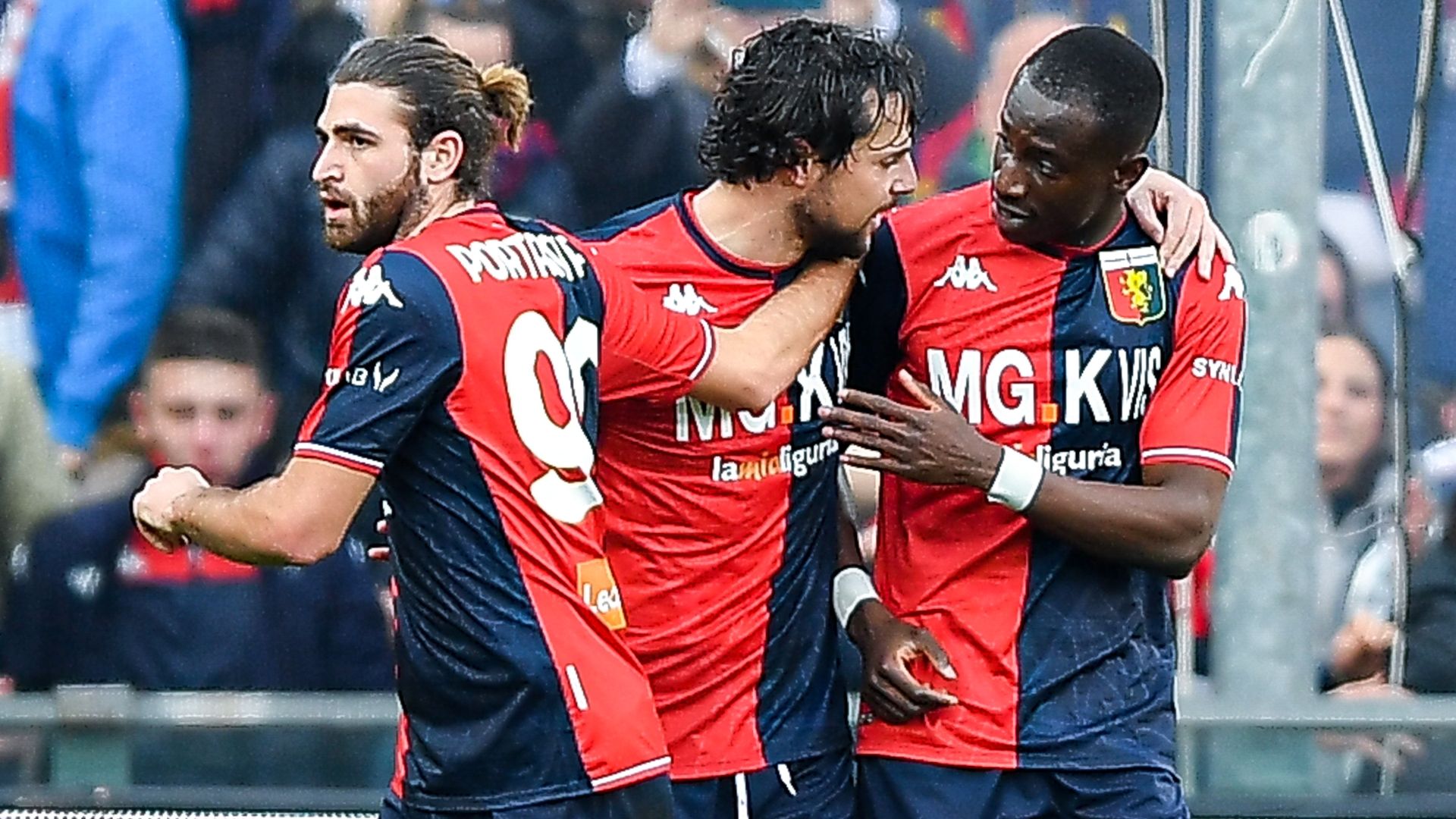 Destro celebrating Genoa Salernitana