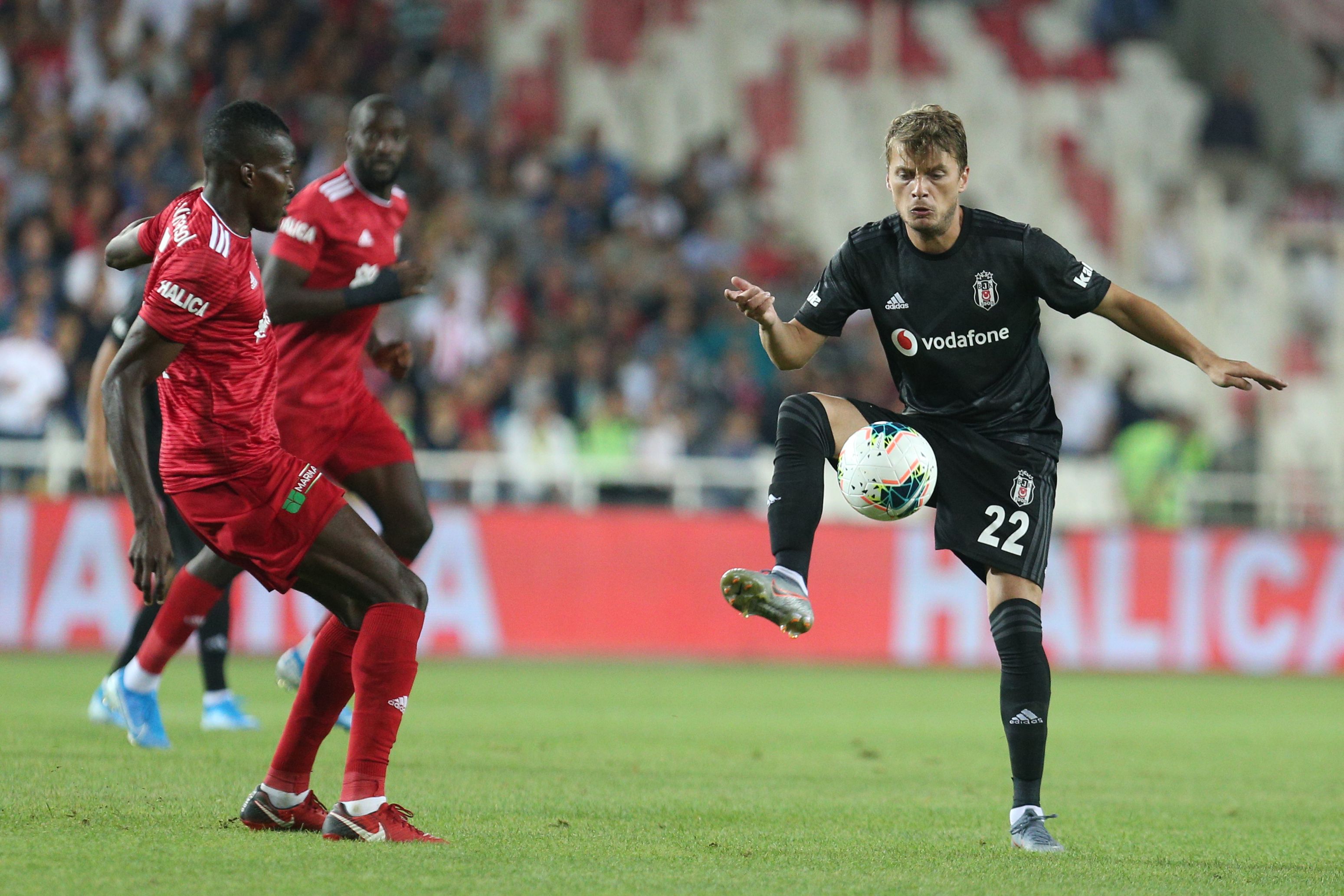 Adem Ljajic Sivasspor Besiktas 08/17/19