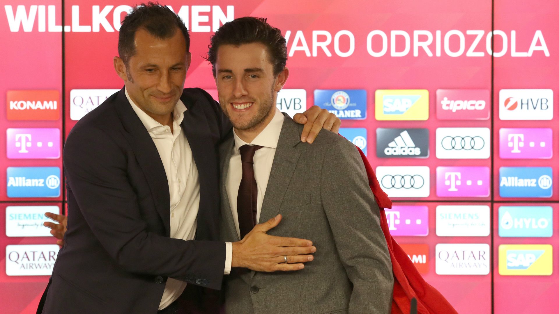 Hasan Salihamidzic Alvaro Odriozola Bayern Munchen 2019