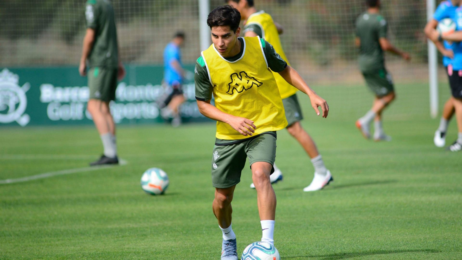 Diego Lainez Betis