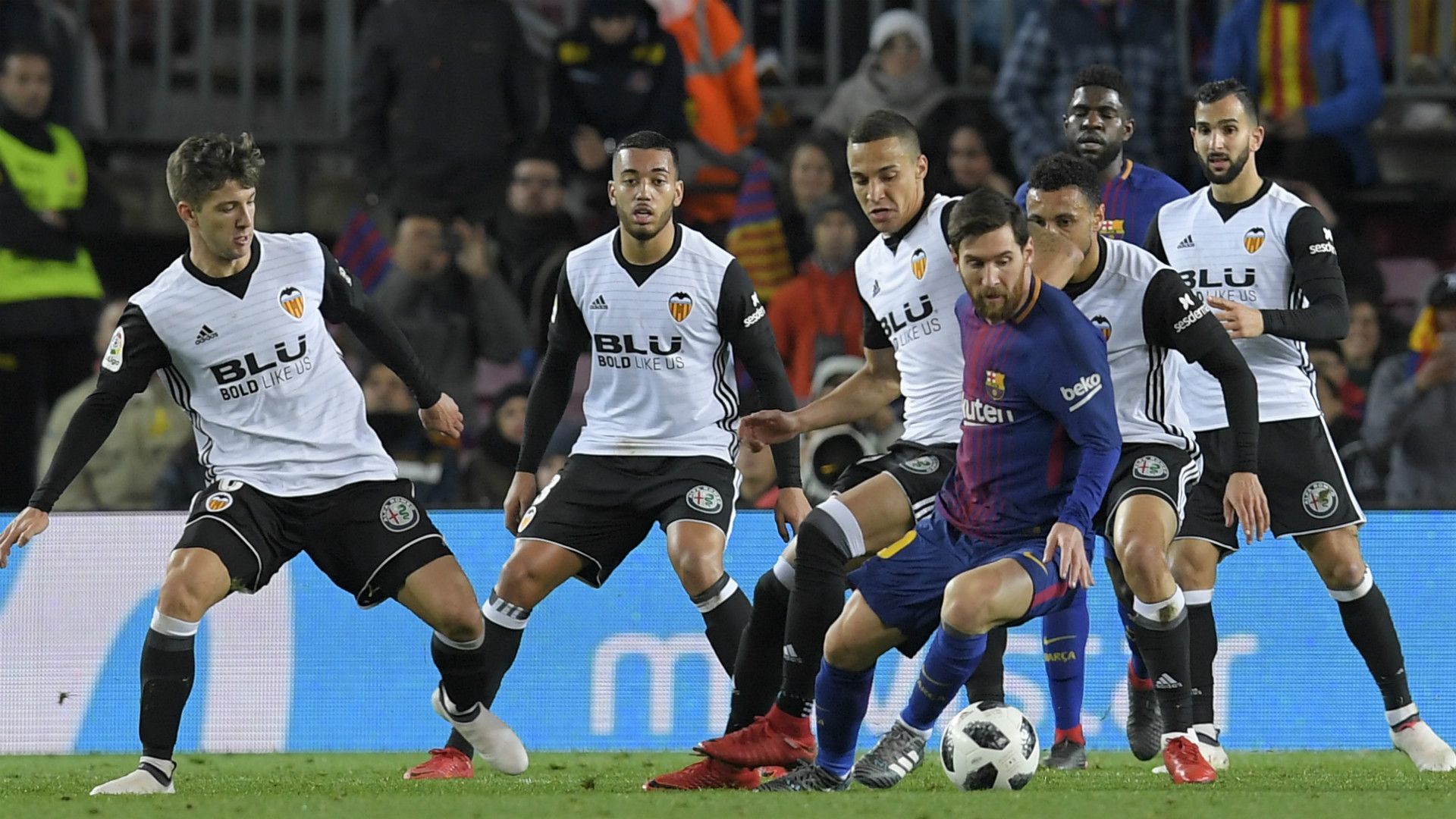 LIONEL MESSI BARCELONA VALENCIA COPA DEL REY
