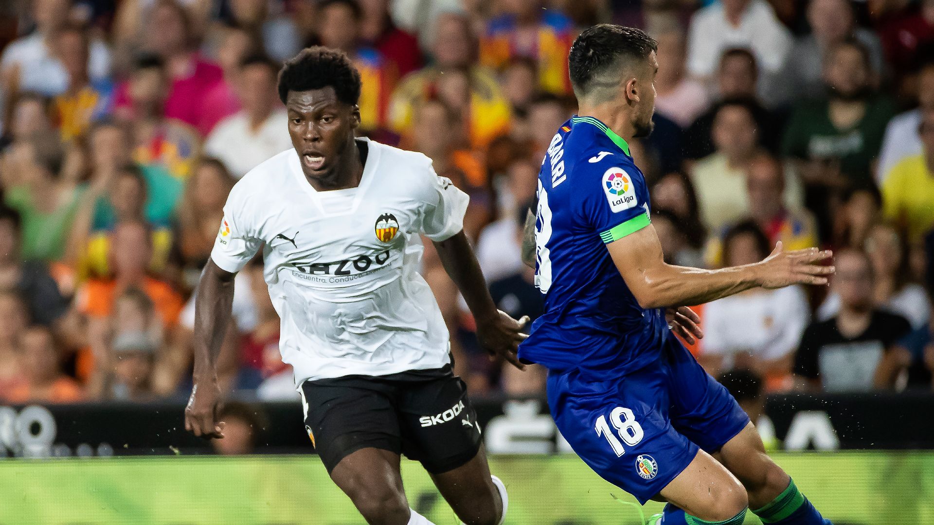 Yunus Musah Valencia 2022-23