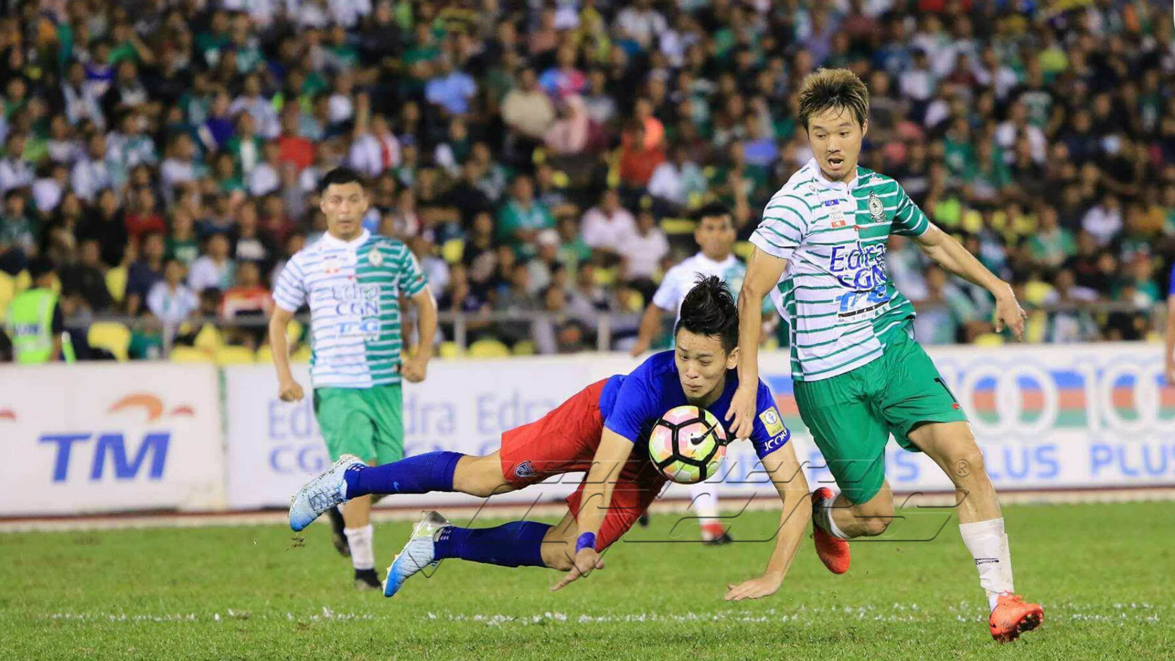 Dominic Tan, Johor Darul Ta'zim, Melaka United, Super League