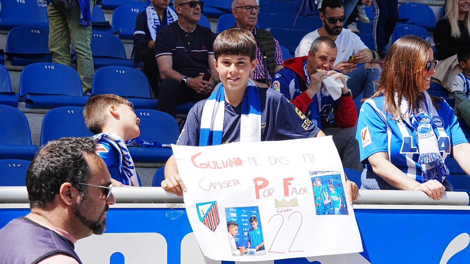 20250503-laliga-mediatour-day3-alaves-fan
