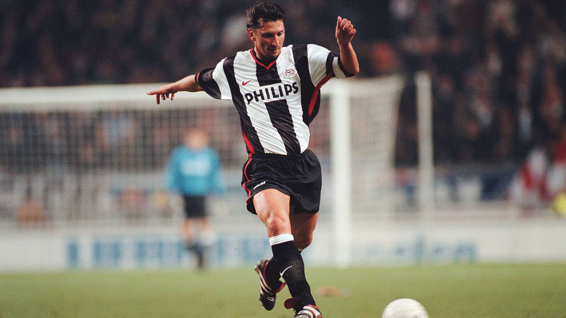 GER only: Luc Nilis PSV Eindhoven 15111998