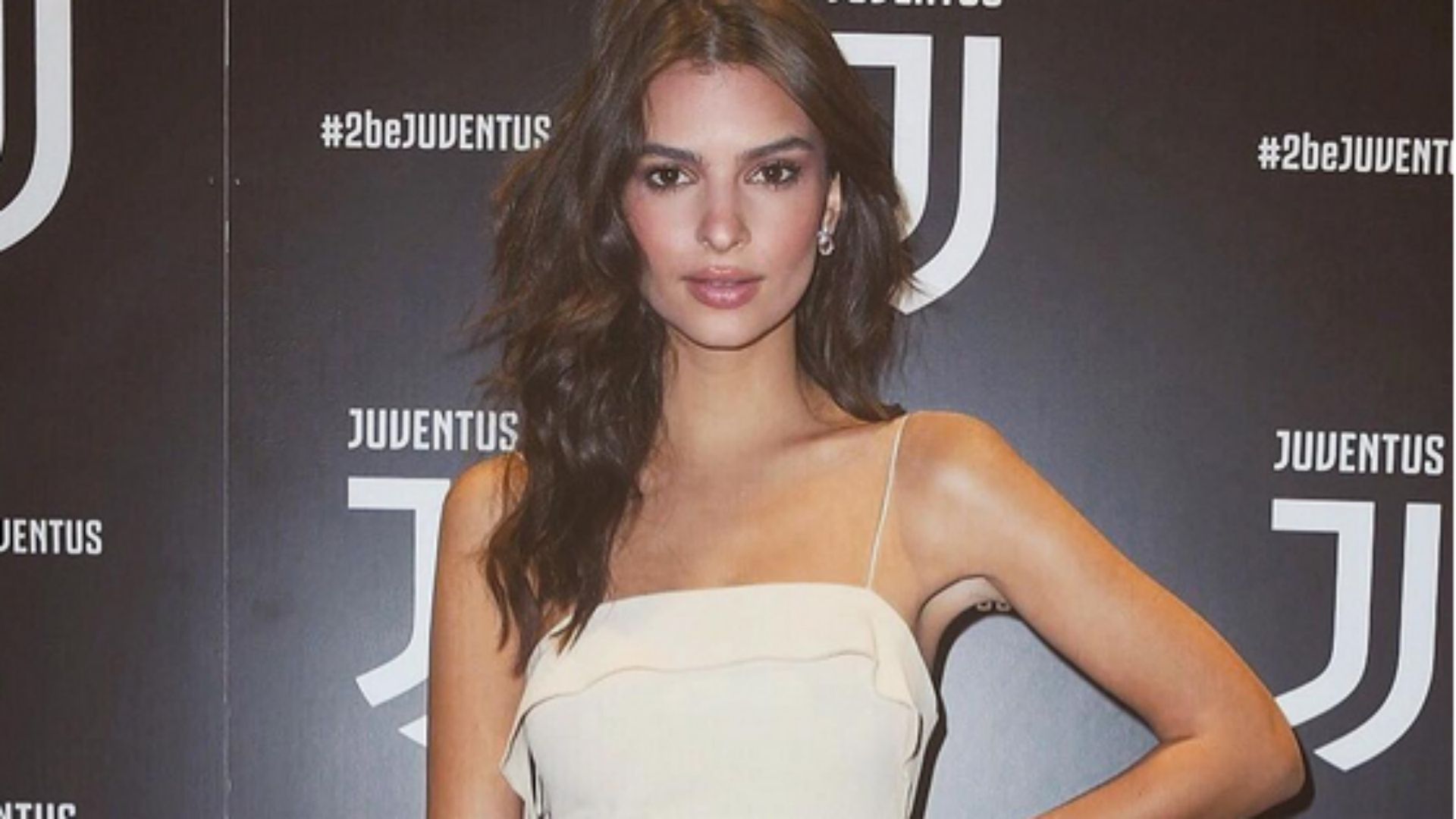 Emily Ratajkowski