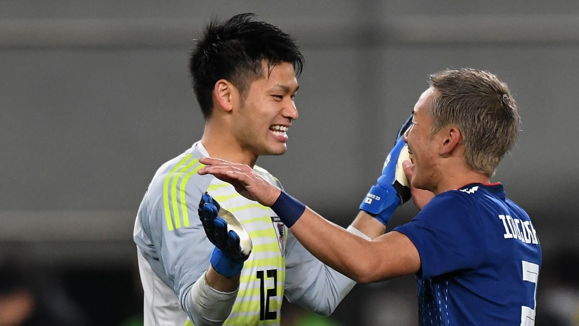 日本代表デビュー戦で好守連発のGK中村航輔「日本を背負って立ちたい」 | Goal.com 日本