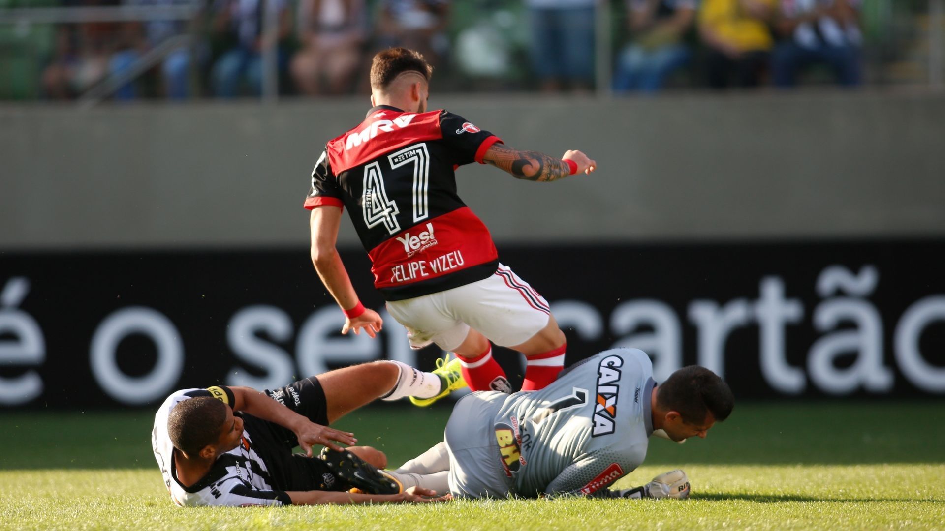 Victor Felipe Vizeu Atletico-MG Flamengo Brasileirao Serie A 13082017