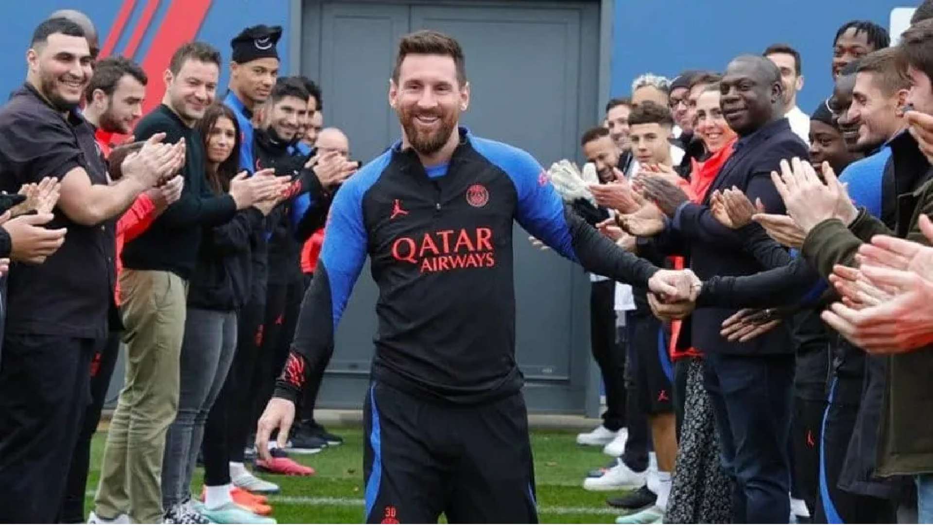 messi recibimiento psg