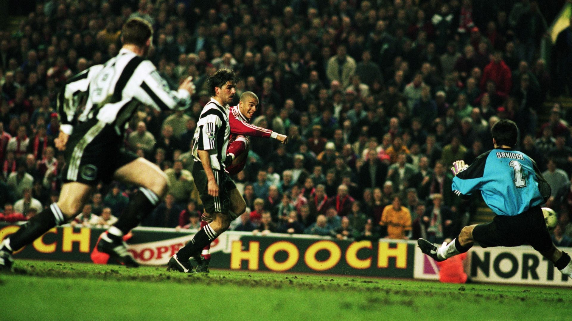 Stan Collymore Liverpool vs Newcastle - April 1996