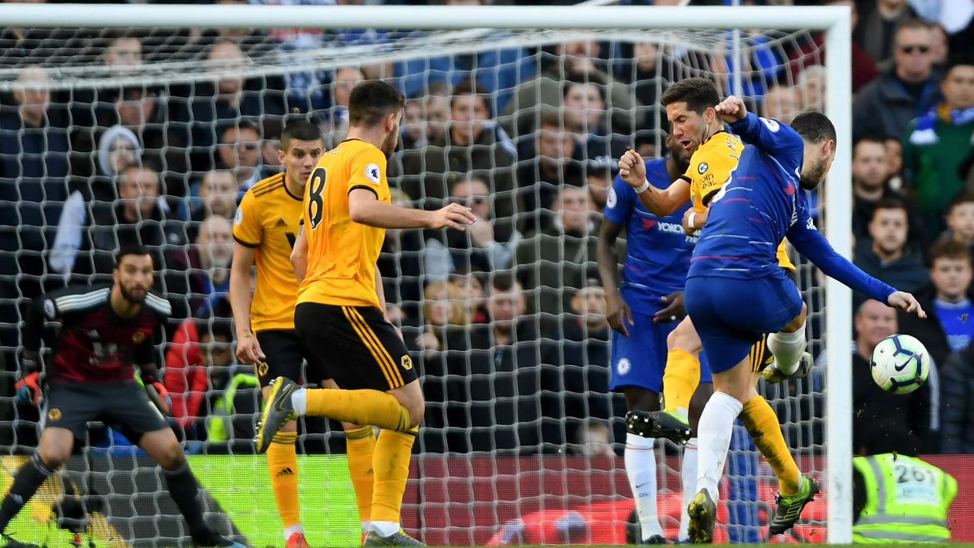 Eden Hazard Chelsea vs Wolves 2018-19