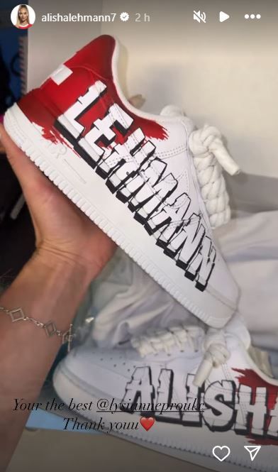 Alisha Lehmann trainers