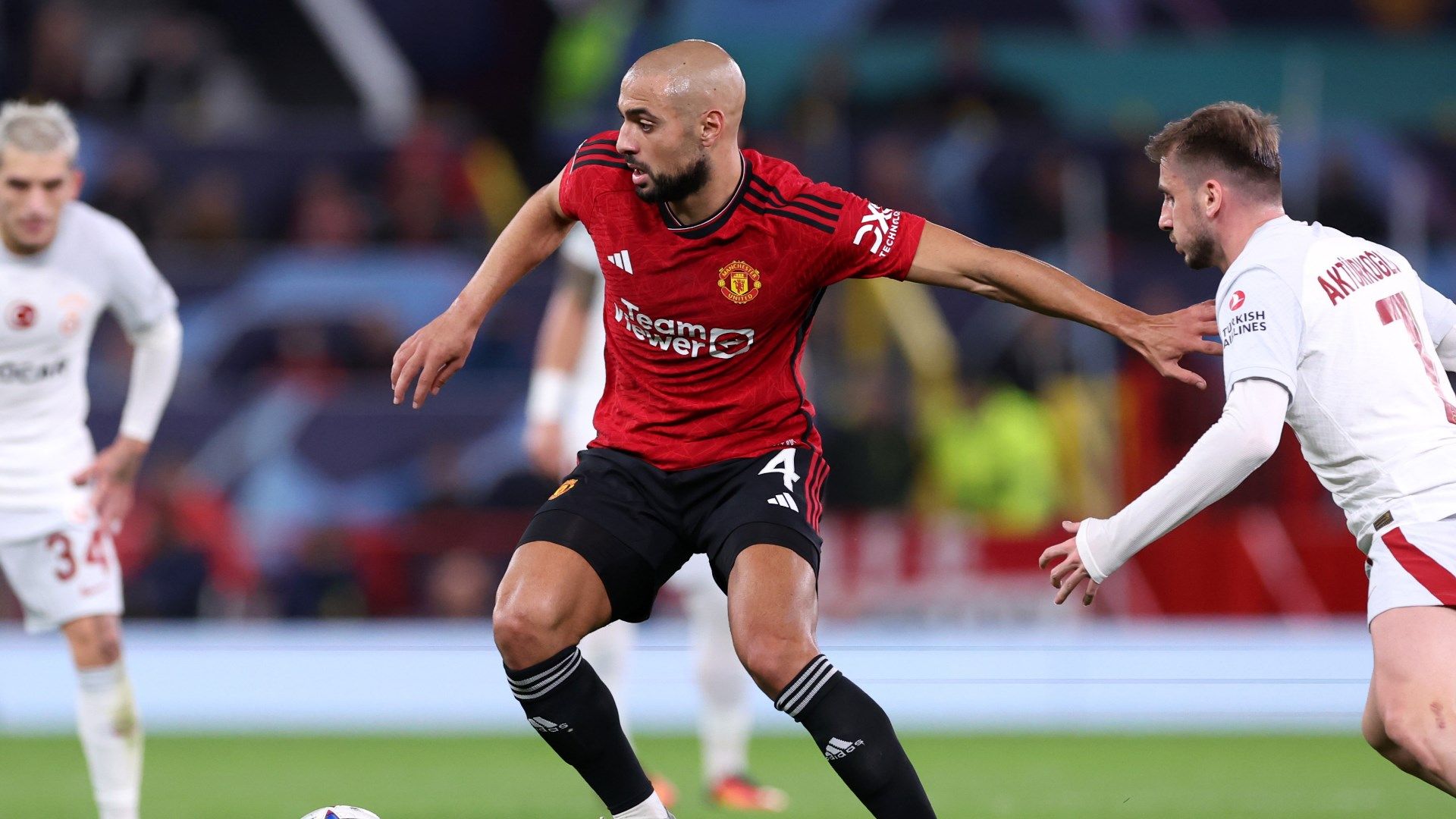 Sofyan Amrabat Manchester United 2023-24