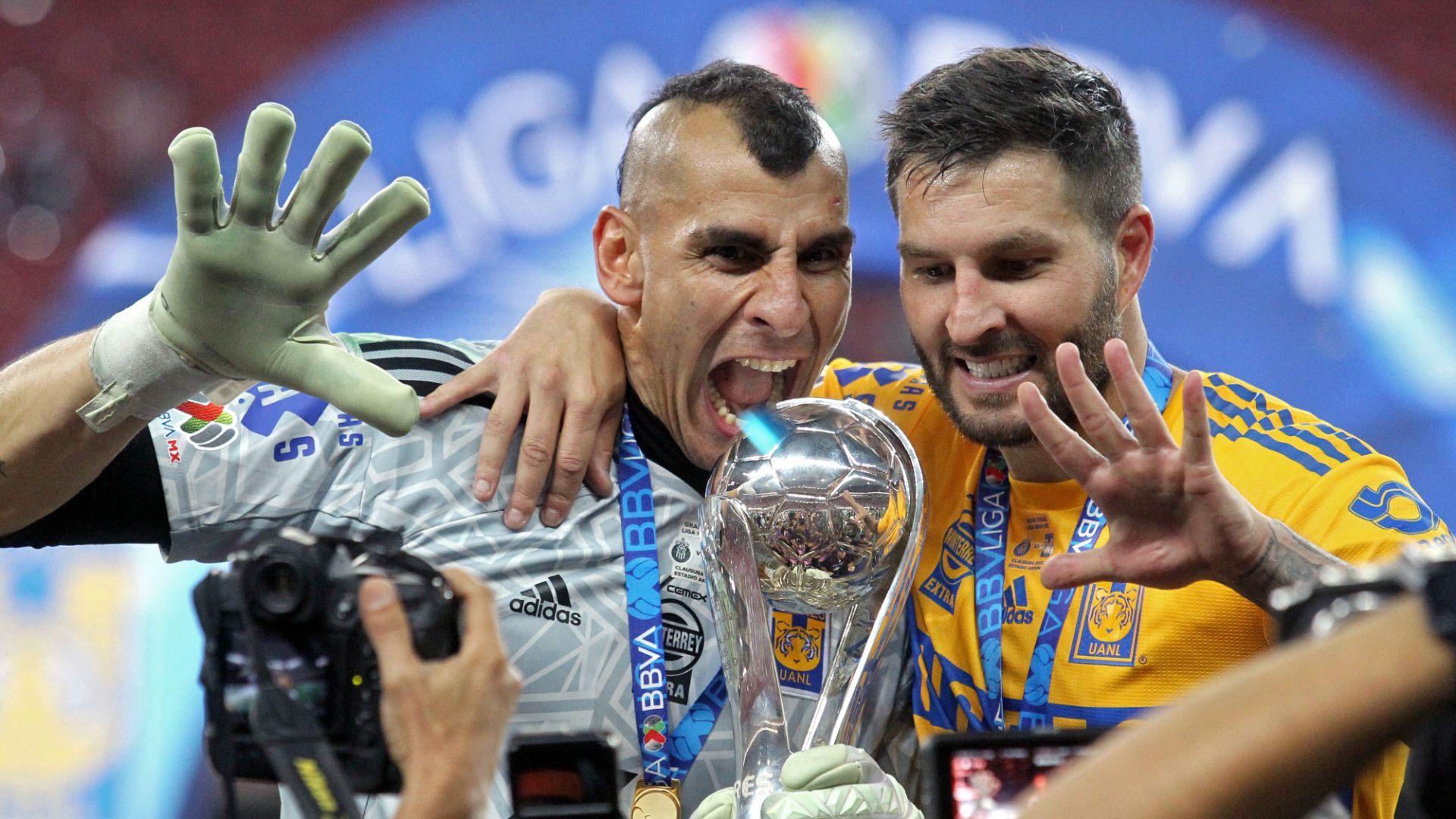 Gignac Guzmán campeones Tigres
