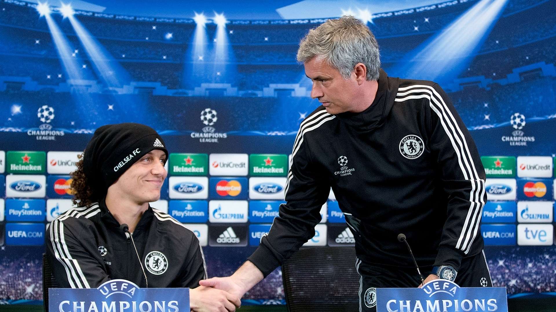 2017-11-17 13-14 Chelsea David Luiz Mourinho